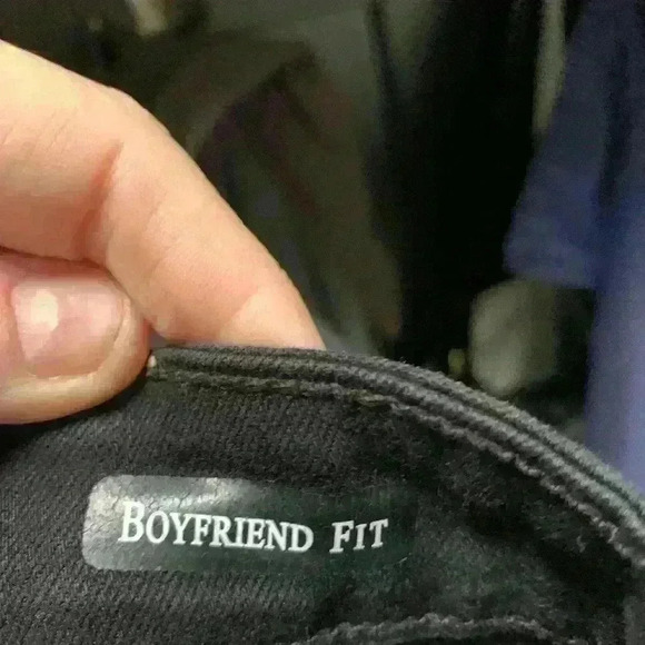 Judy Blue Black Distressed Boyfriend fit size 5/27 Jeans - Picture 5 of 9